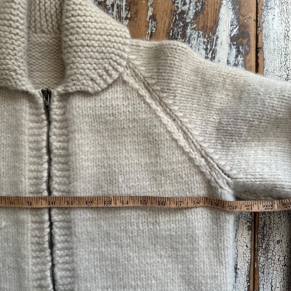 VINTAGE 1970 Handknit Moose Cowichan Style Wool Zip Cardigan Wilderness S/M EUC - Picture 4 of 7